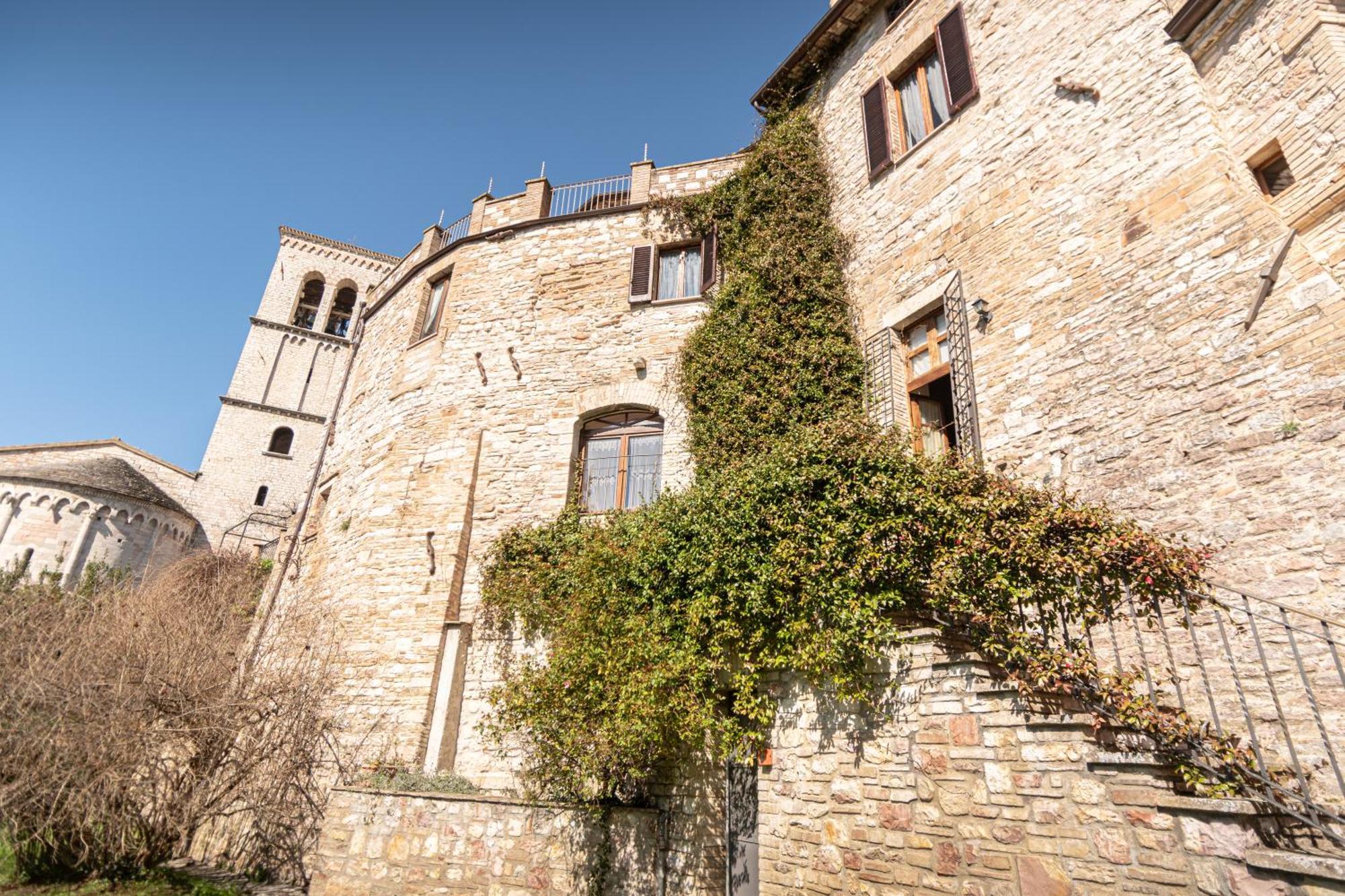 אפרטהוטל אסיסי Residenza D'Epoca San Crispino מראה חיצוני תמונה