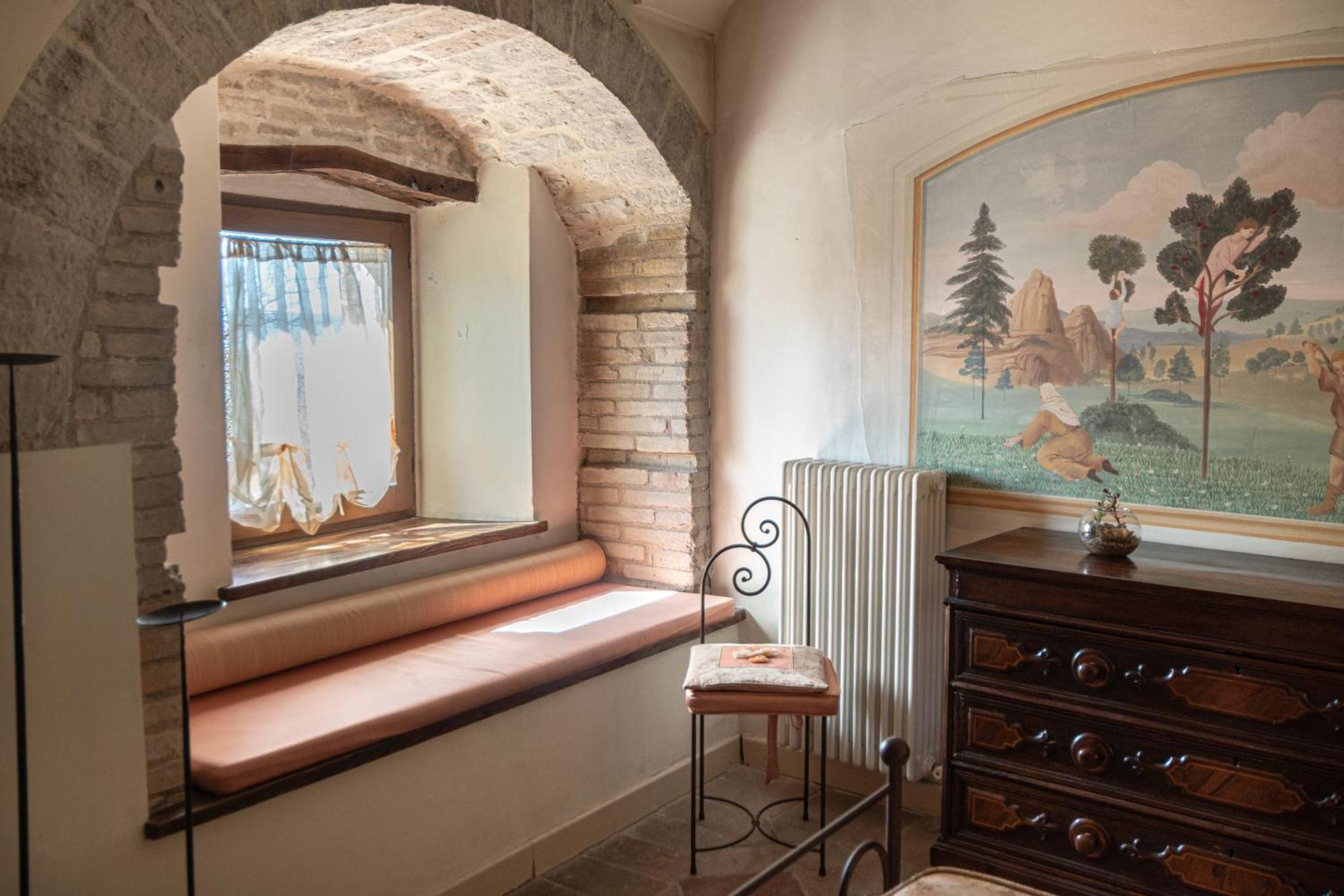 אפרטהוטל אסיסי Residenza D'Epoca San Crispino מראה חיצוני תמונה