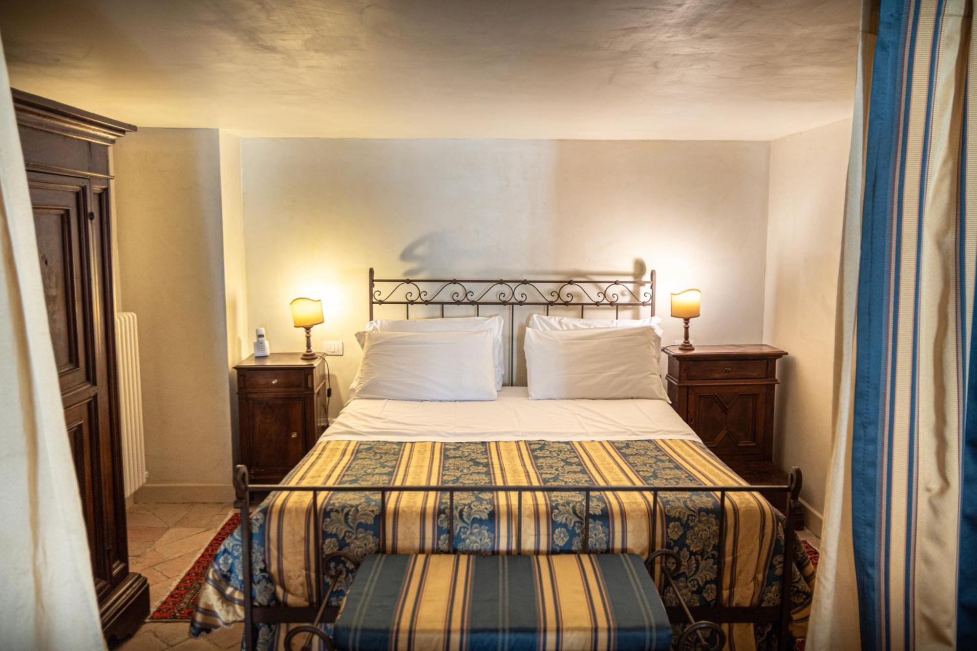 אפרטהוטל אסיסי Residenza D'Epoca San Crispino מראה חיצוני תמונה