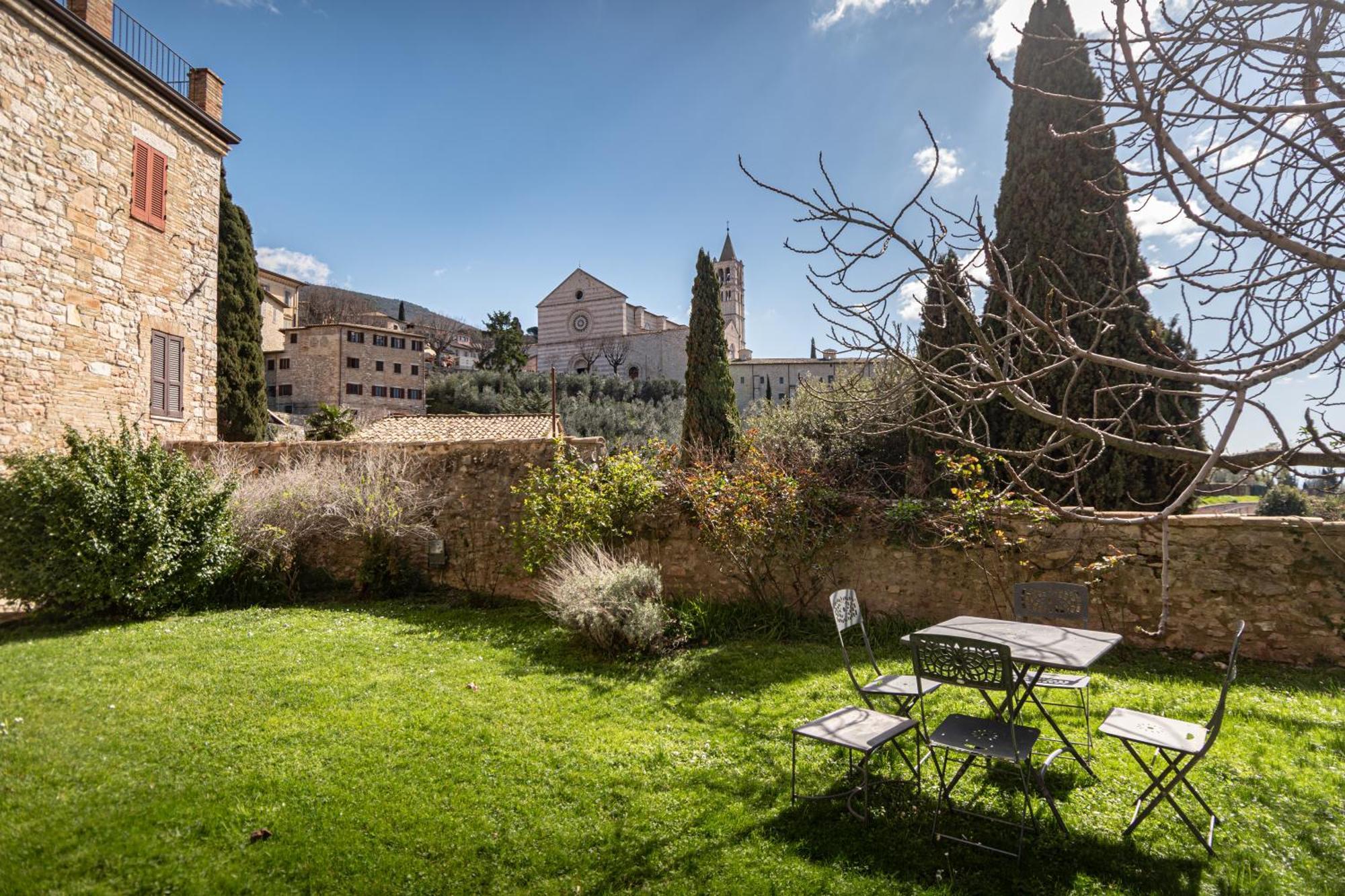 אפרטהוטל אסיסי Residenza D'Epoca San Crispino מראה חיצוני תמונה