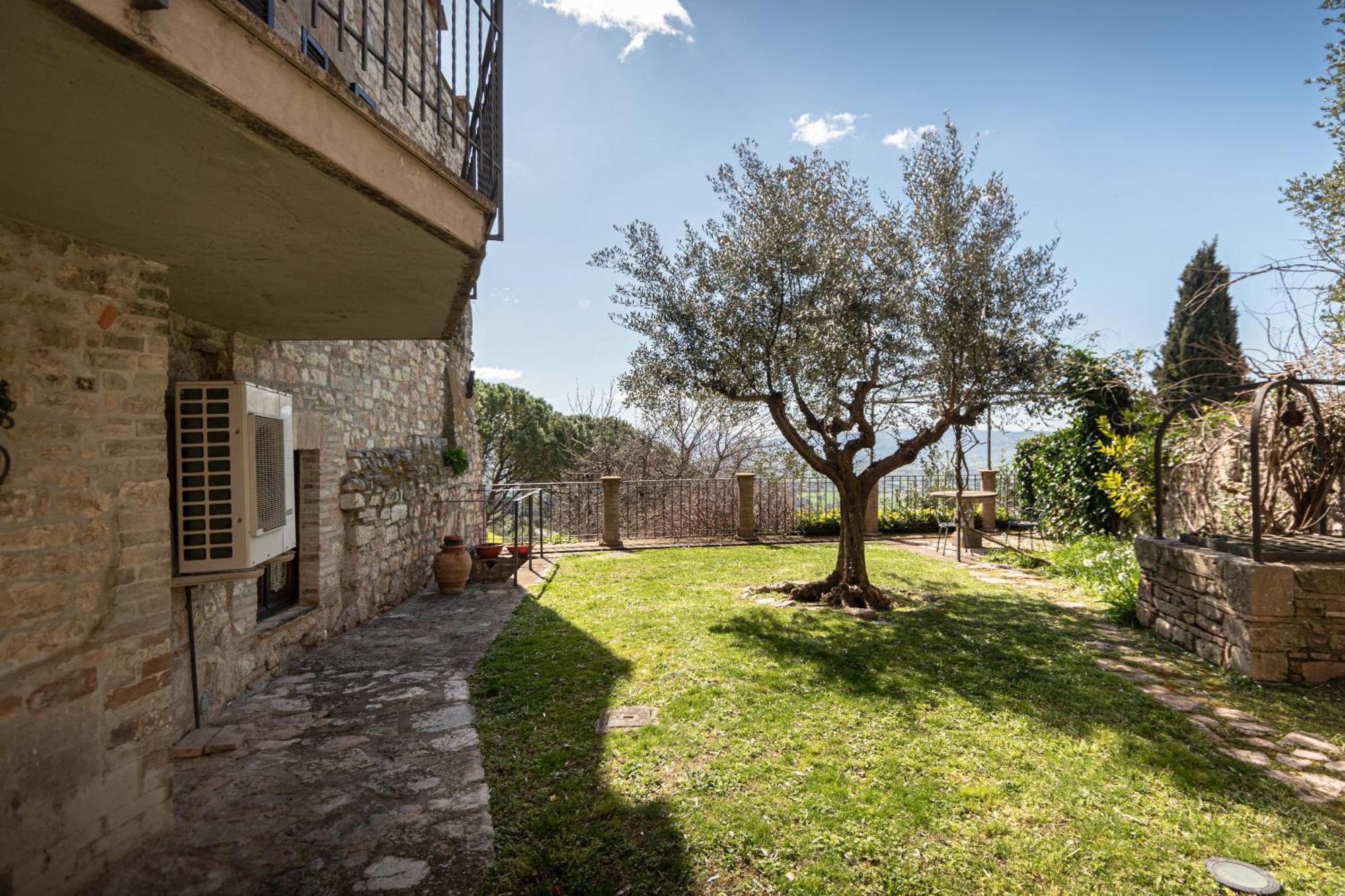 אפרטהוטל אסיסי Residenza D'Epoca San Crispino מראה חיצוני תמונה