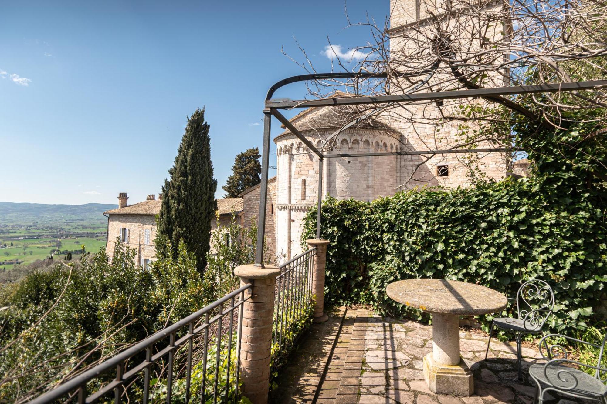 אפרטהוטל אסיסי Residenza D'Epoca San Crispino מראה חיצוני תמונה