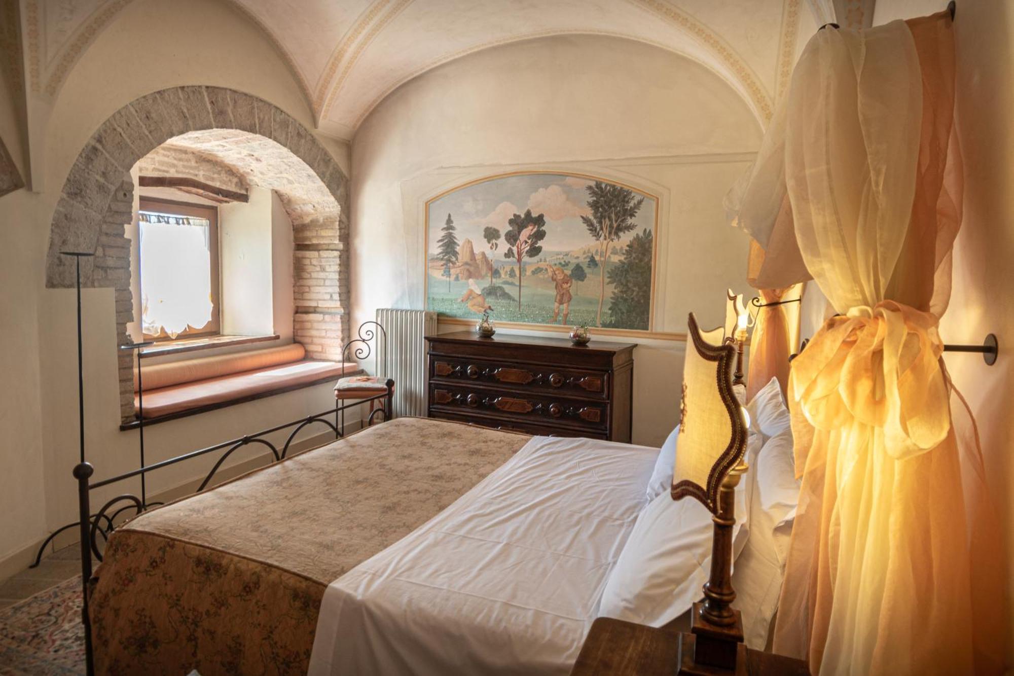 אפרטהוטל אסיסי Residenza D'Epoca San Crispino מראה חיצוני תמונה